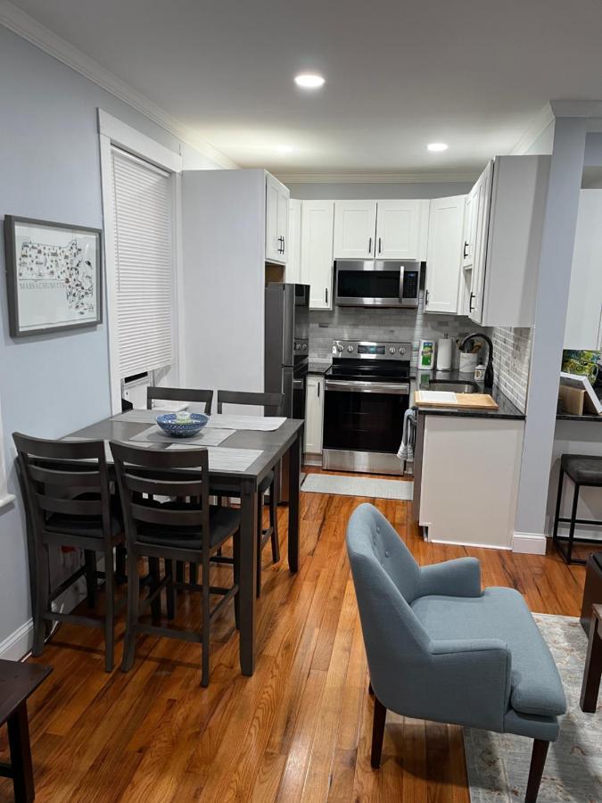 Spacious Apartment In Boston Extérieur photo
